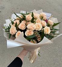 Букет Кремовые розы Латте во Фролово