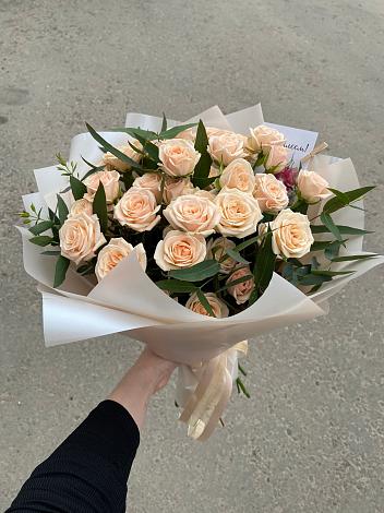 Букет Кремовые розы Латте во Фролово